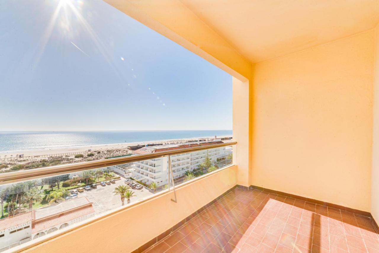 Yellow Praia Monte Gordo Exterior foto